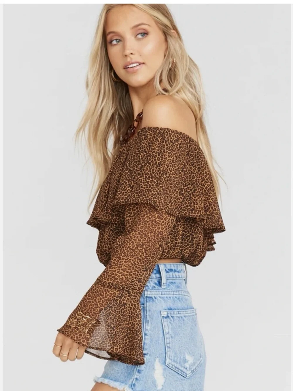 Show Me Your MuMu Brown Leopard Off-Shoulder Love Spell Ruffle Crop Top - Picture 3 of 15